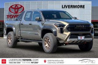 2026 Toyota Tacoma i-FORCE MAX Tacoma Trailhunter