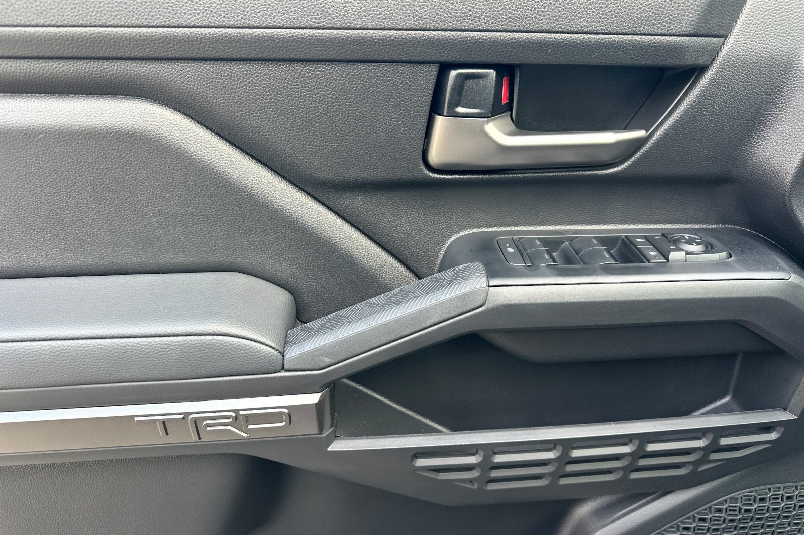 2025 Toyota Tacoma i-FORCE MAX Tacoma TRD Off-Road