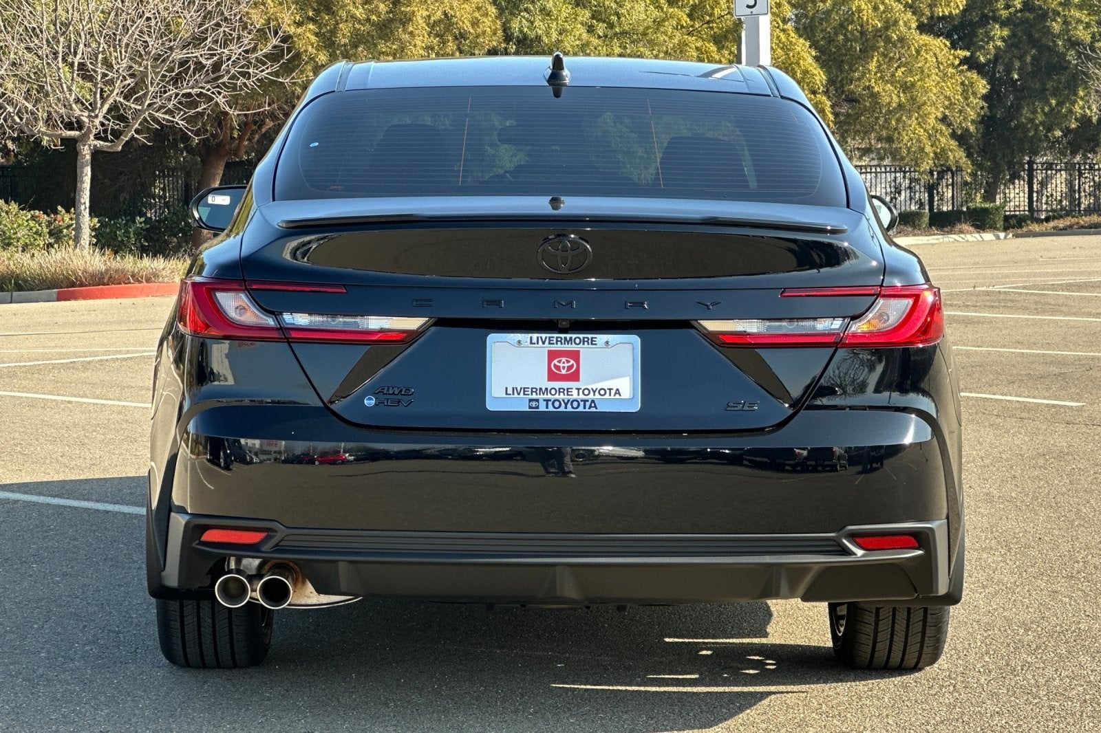 2026 Toyota Camry SE AWD