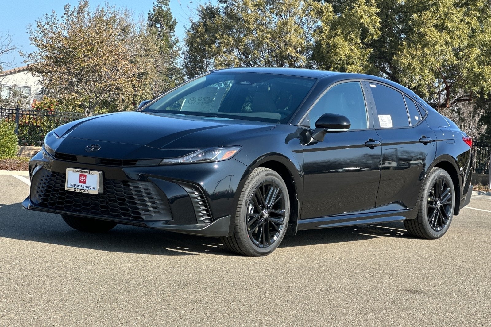 2026 Toyota Camry SE AWD