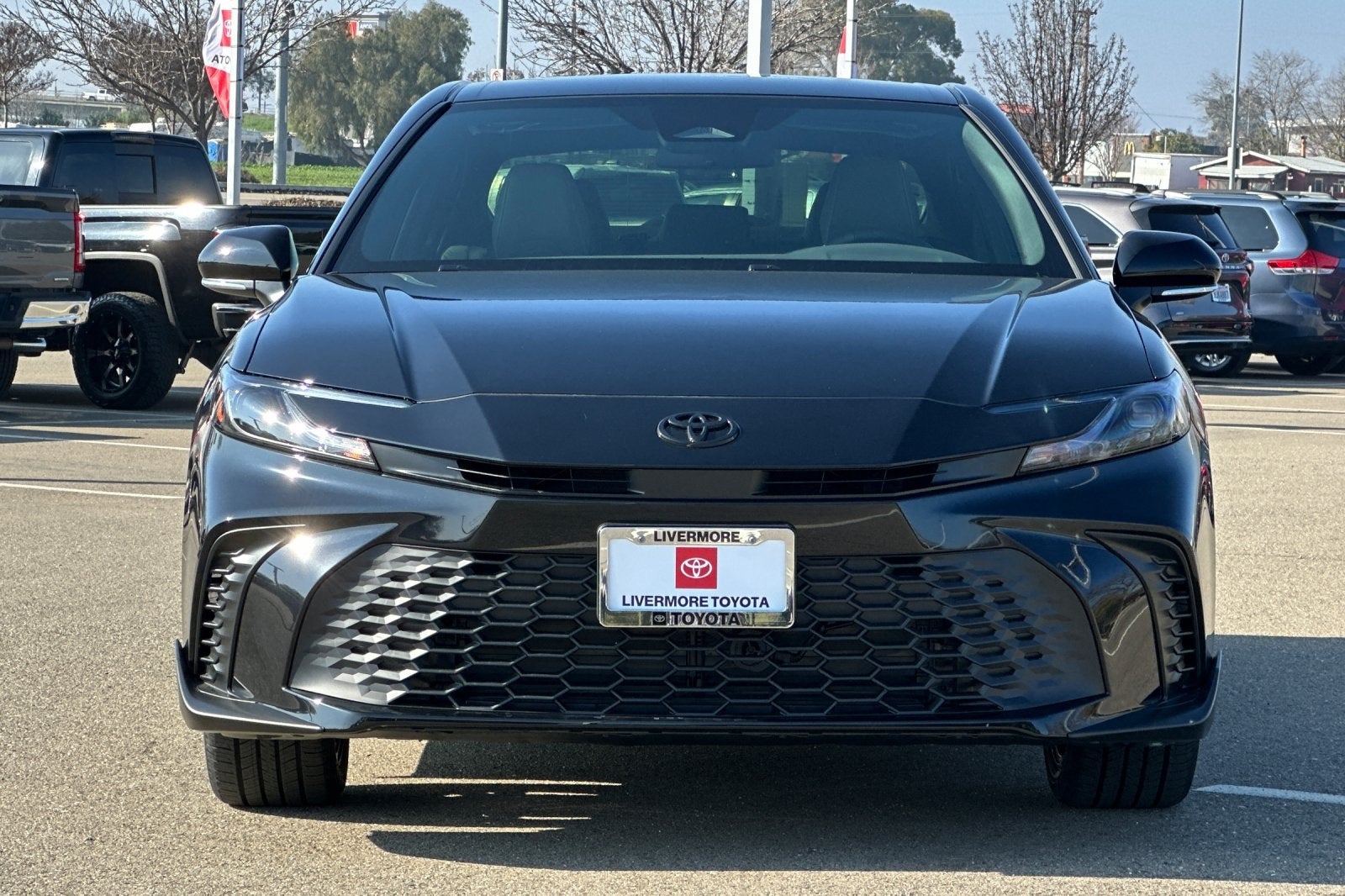2026 Toyota Camry SE AWD