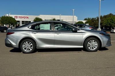 2026 Toyota Camry LE AWD