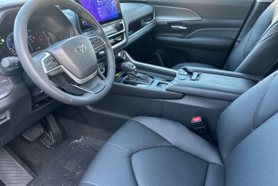 2026 Toyota Grand Highlander Hybrid XLE