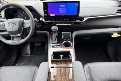 2026 Toyota Sienna Platinum
