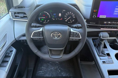 2026 Toyota Sienna XLE