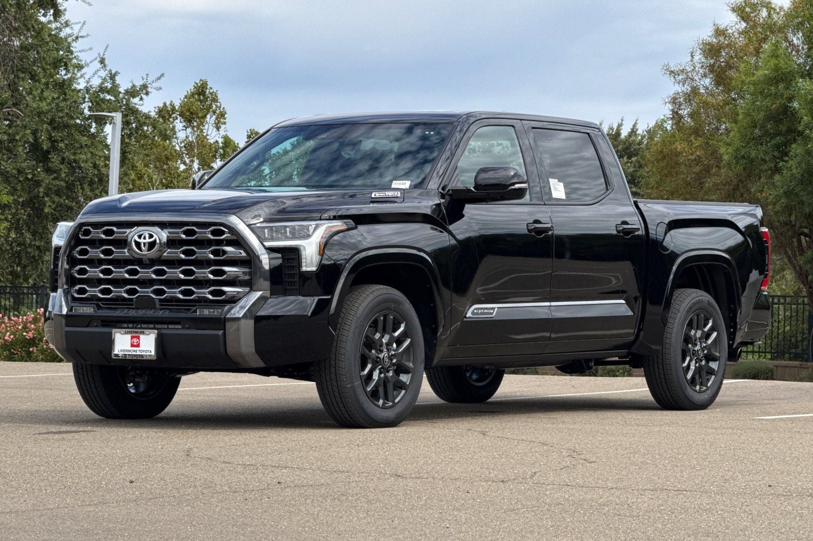 2026 Toyota Tundra i-FORCE MAX Tundra Platinum