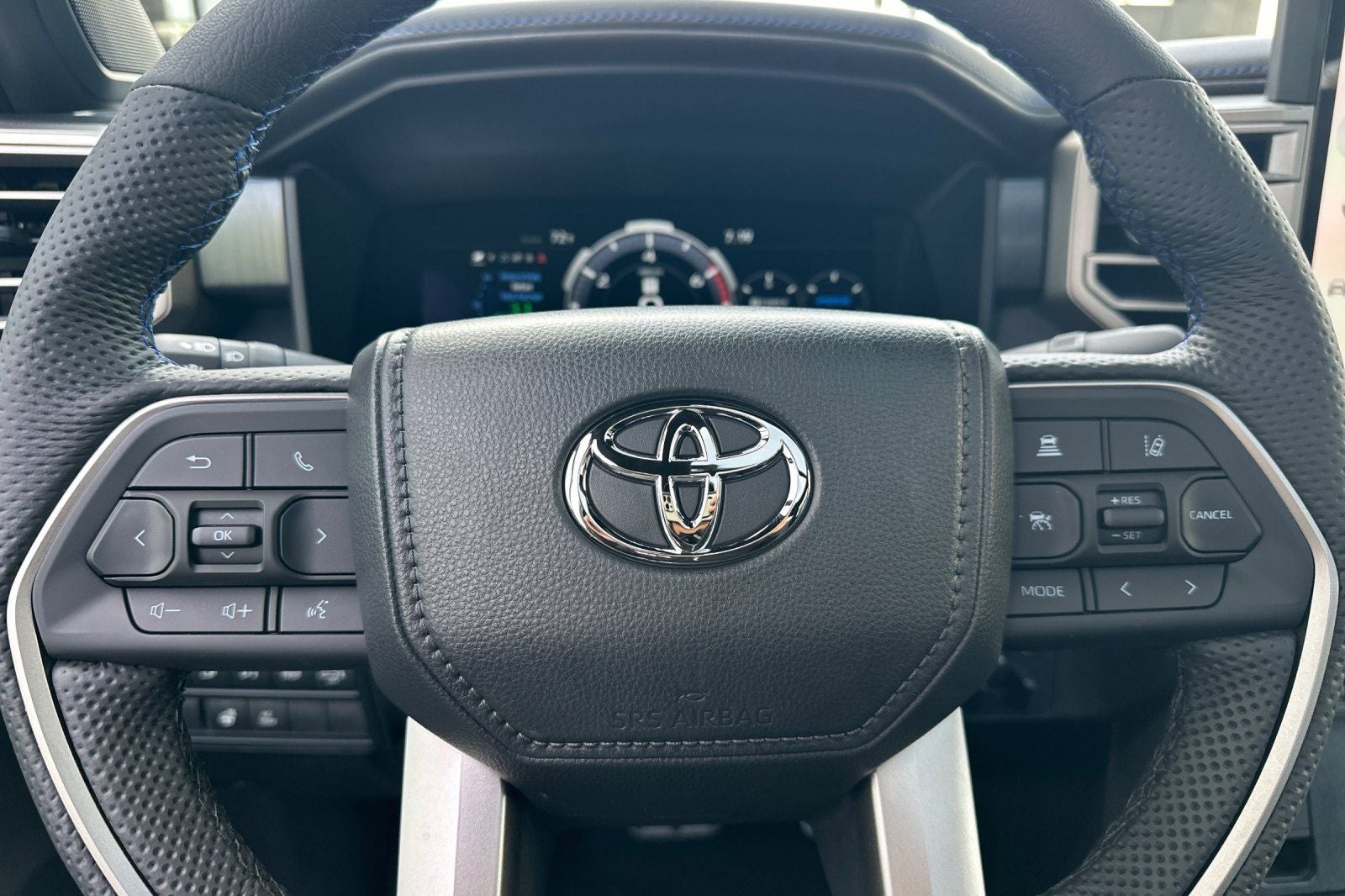 2026 Toyota Tundra i-FORCE MAX Tundra Platinum