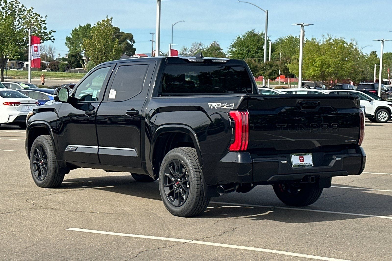 2026 Toyota Tundra i-FORCE MAX Tundra Platinum
