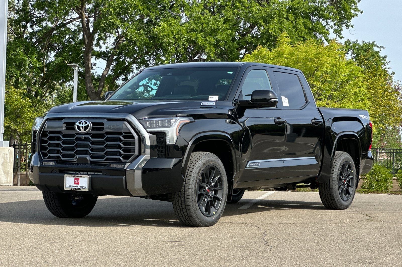 2026 Toyota Tundra i-FORCE MAX Tundra Platinum
