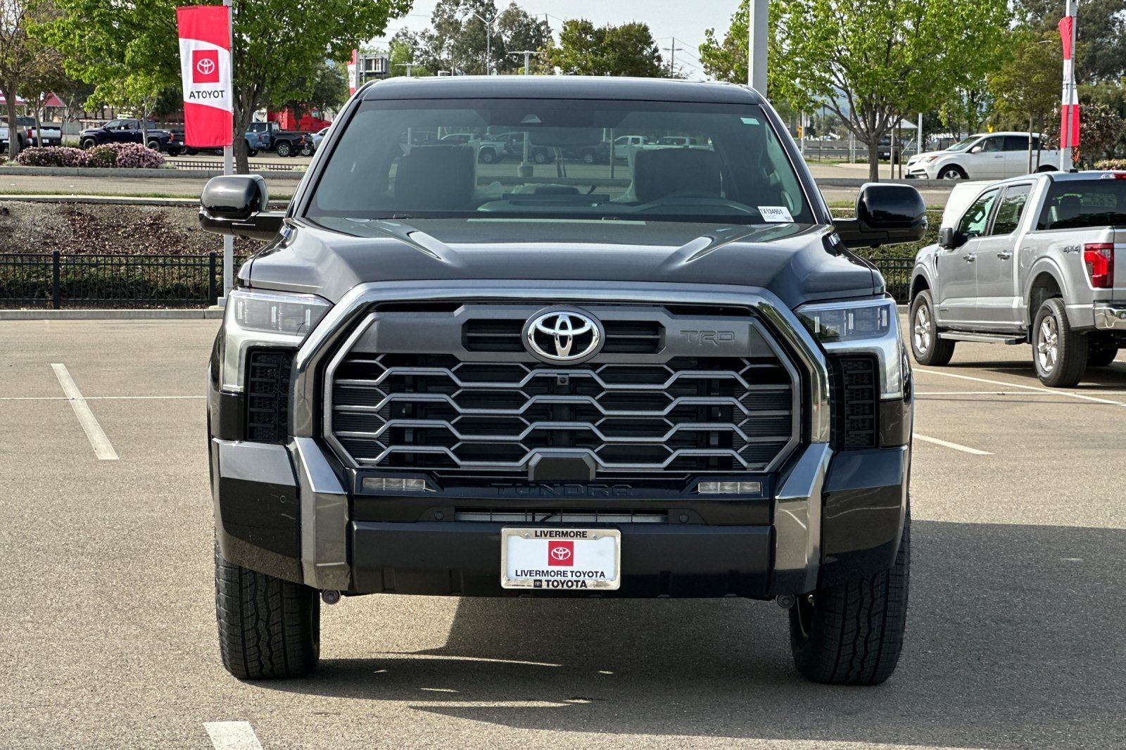2026 Toyota Tundra i-FORCE MAX Tundra Platinum