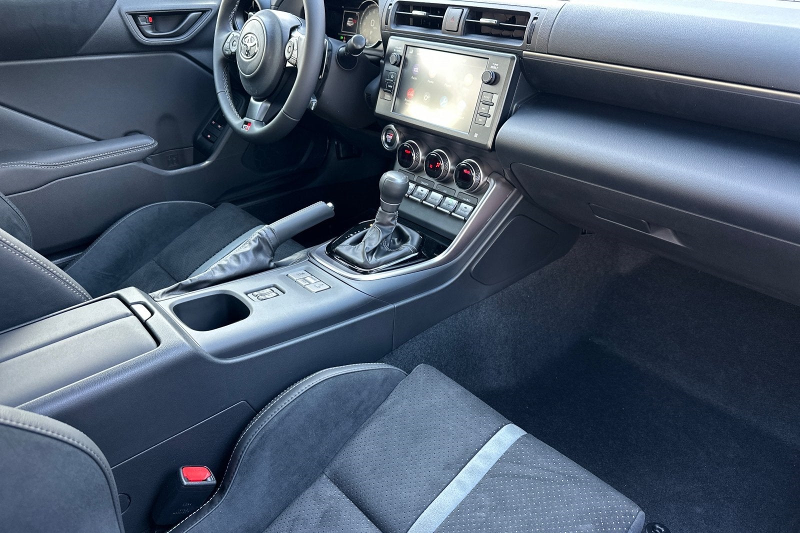 2026 Toyota GR86 Premium AT