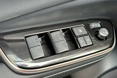 2025 Toyota Toyota Crown Signia XLE