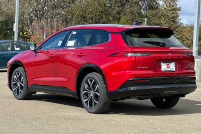 2025 Toyota Toyota Crown Signia XLE