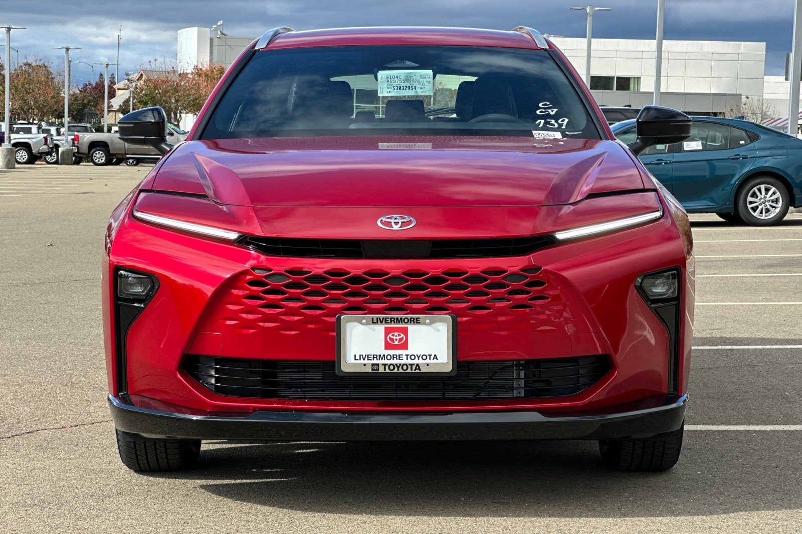 2025 Toyota Toyota Crown Signia XLE