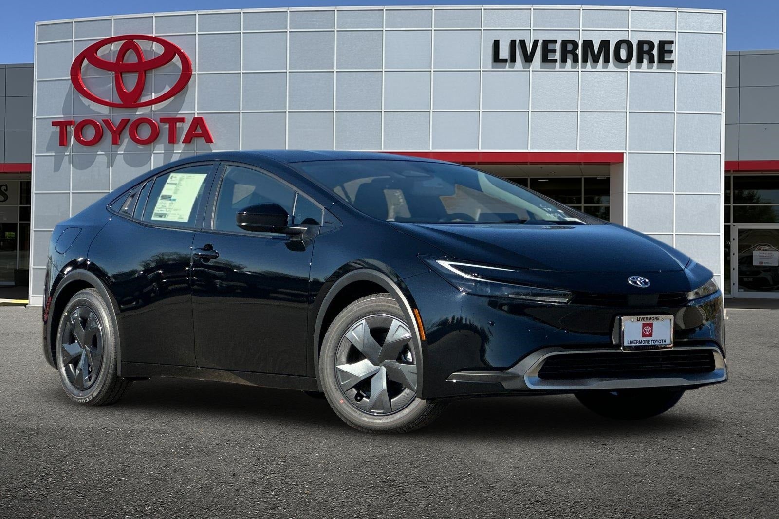 2026 Toyota Prius Plug-in Hybrid SE