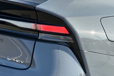 2026 Toyota Prius Plug-in Hybrid SE