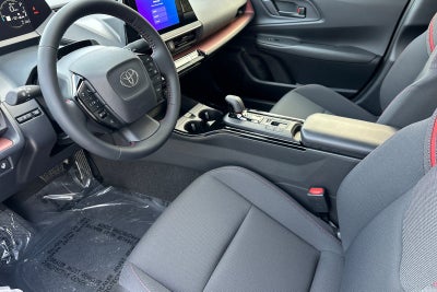 2026 Toyota Prius Plug-in Hybrid SE