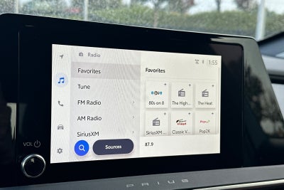 2026 Toyota Prius Plug-in Hybrid SE