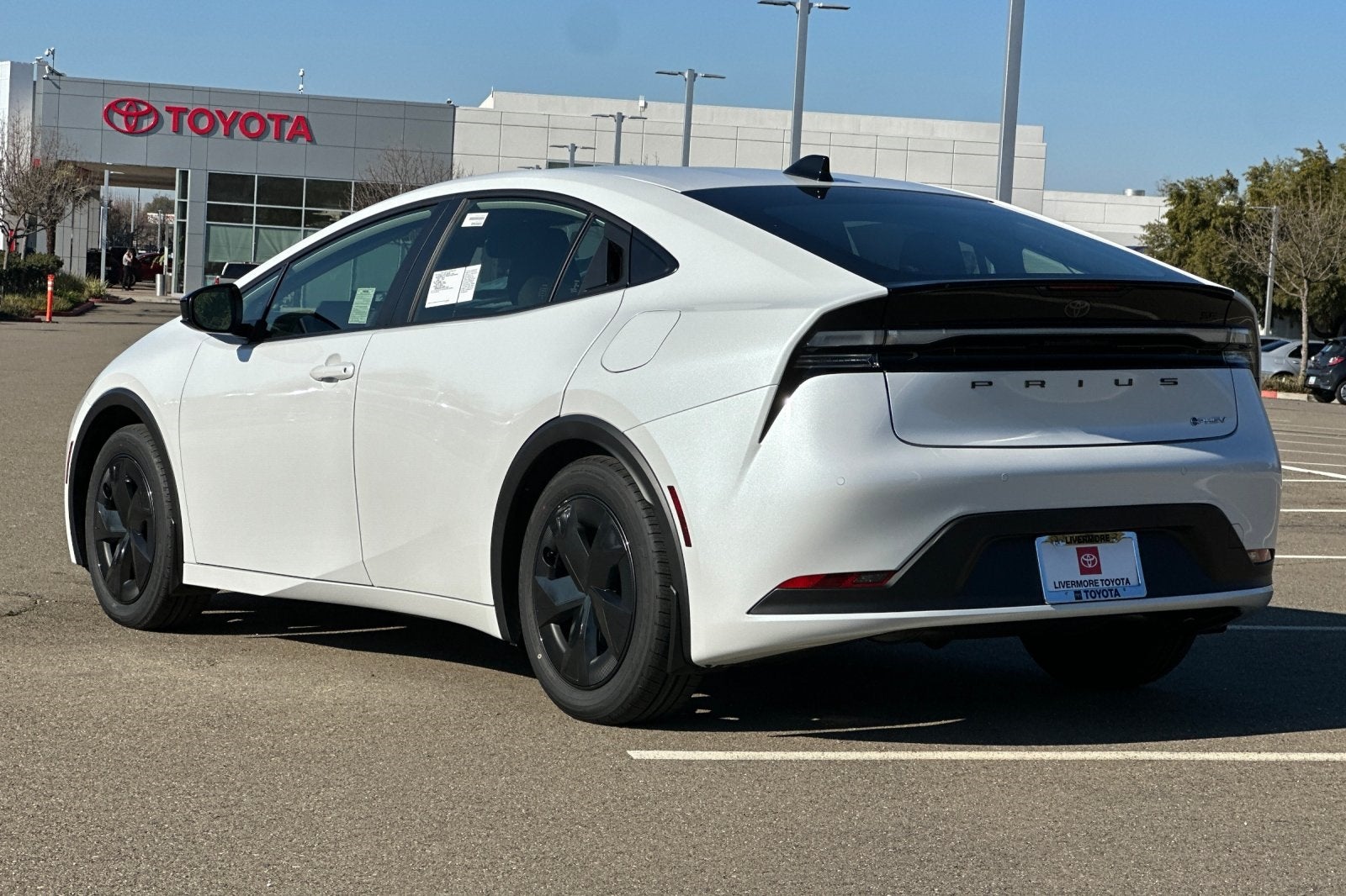 2026 Toyota Prius Plug-in Hybrid SE