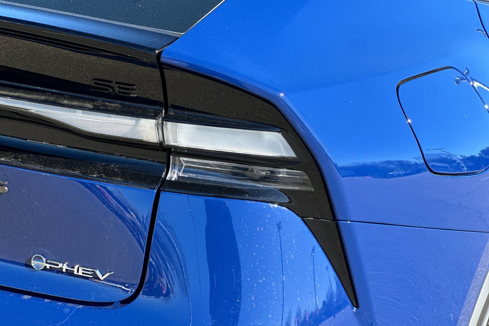 2026 Toyota Prius Plug-in Hybrid SE