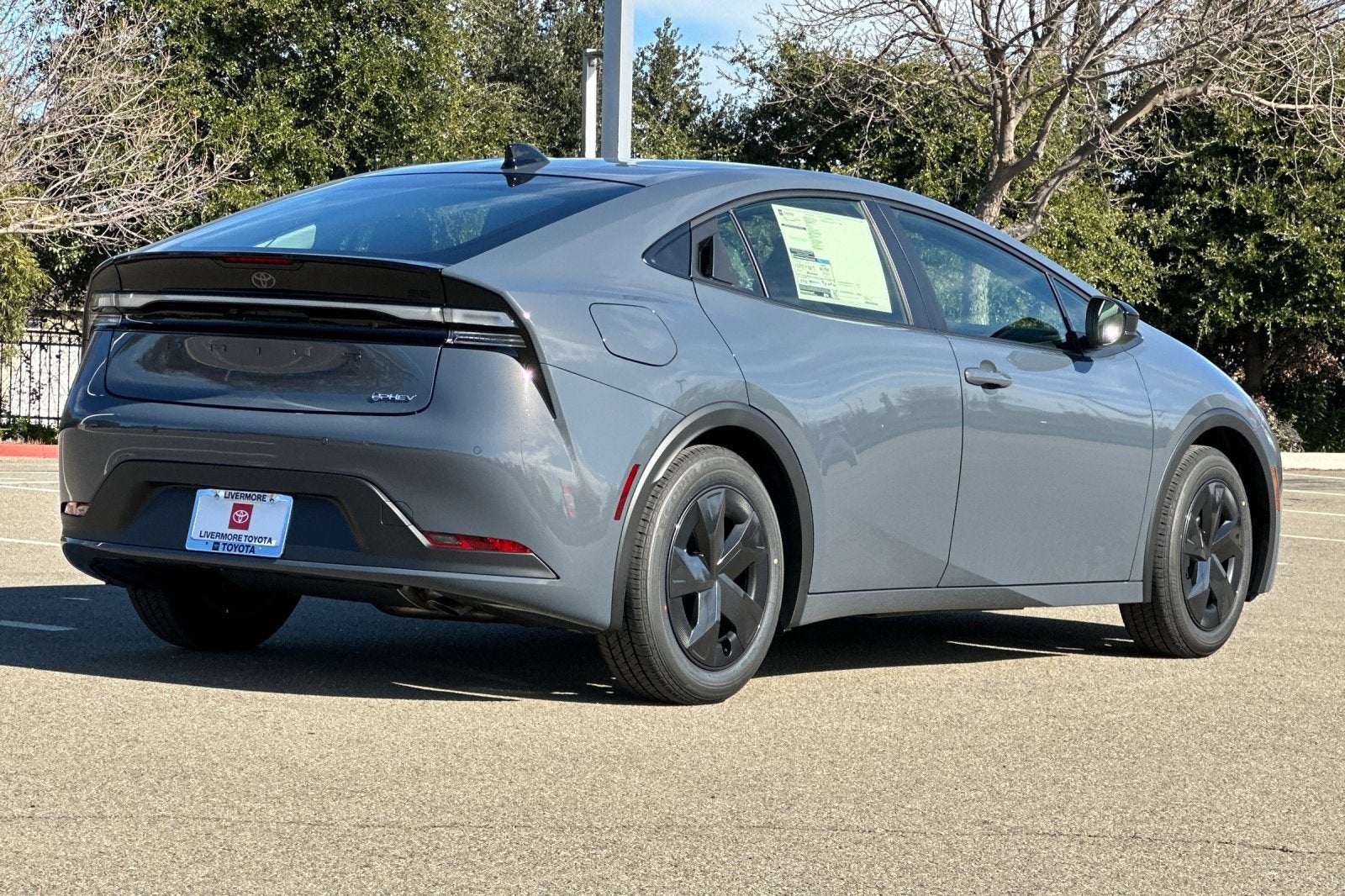 2026 Toyota Prius Plug-in Hybrid SE