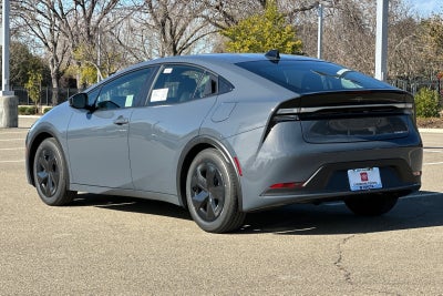 2026 Toyota Prius Plug-in Hybrid SE