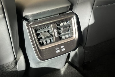 2027 Toyota Toyota Crown Platinum