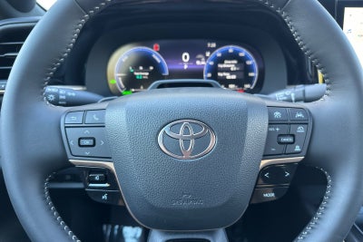 2027 Toyota Toyota Crown Limited
