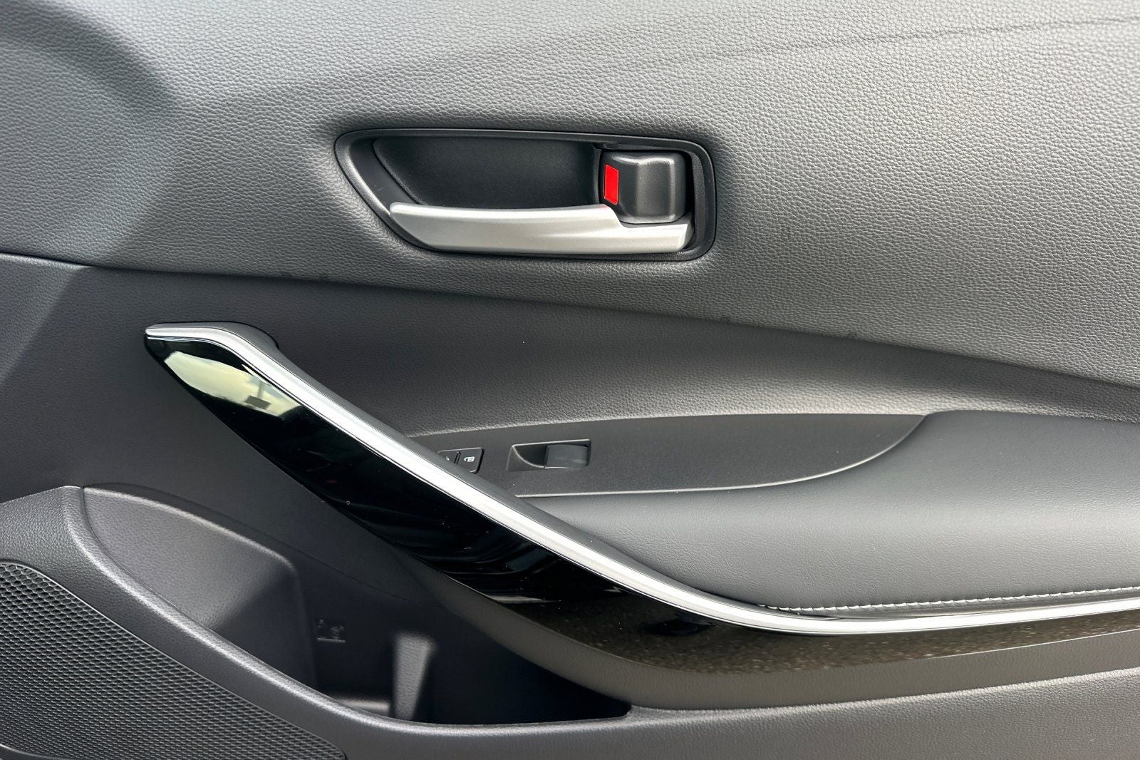 2026 Toyota Corolla Hybrid XLE