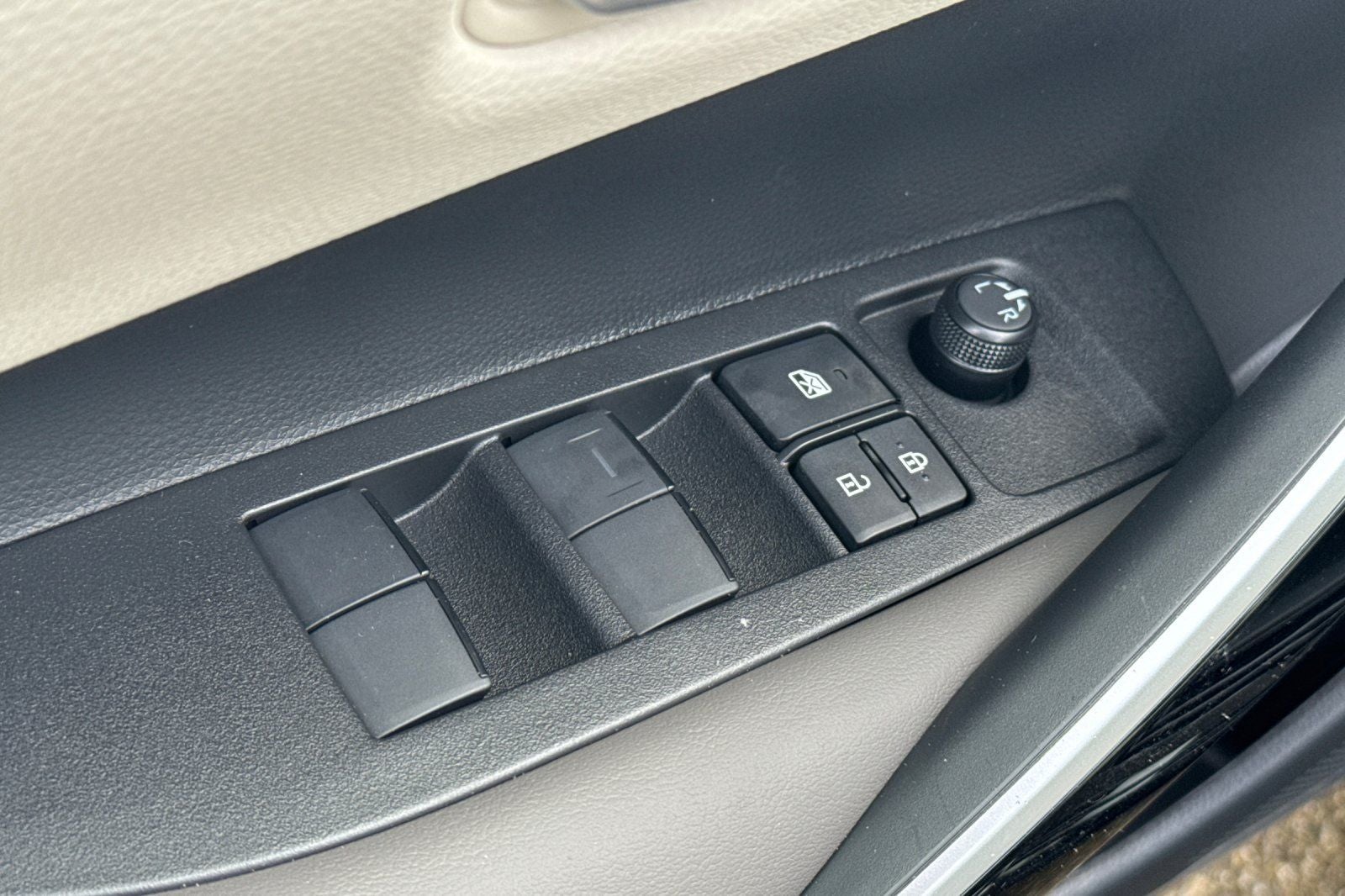 2026 Toyota Corolla Hybrid XLE