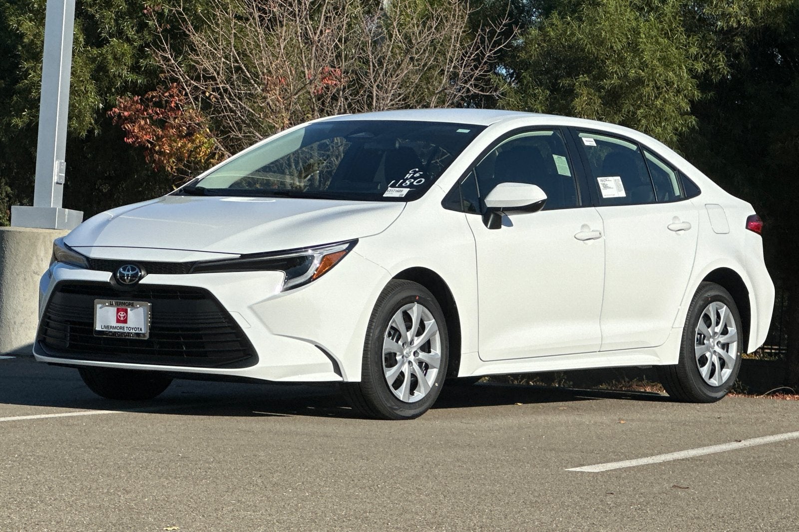 2027 Toyota Corolla Hybrid LE