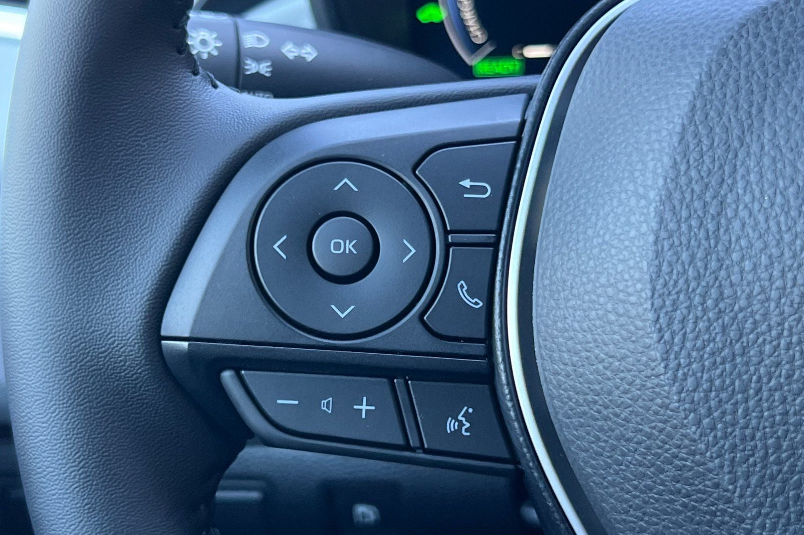 2026 Toyota Corolla SE - Photo 26