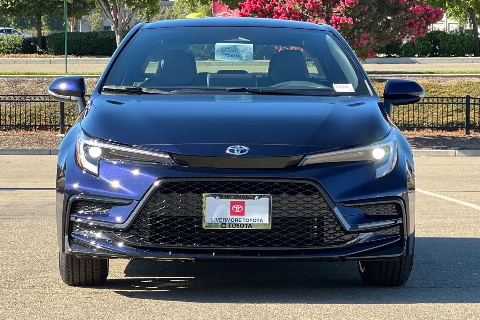 2026 Toyota Corolla SE - Photo 8