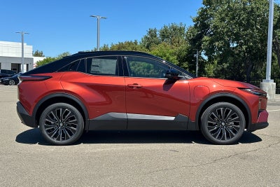 2026 Toyota C-HR XSE