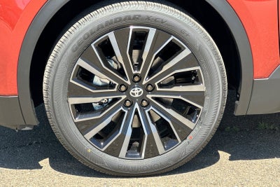 2026 Toyota C-HR XSE