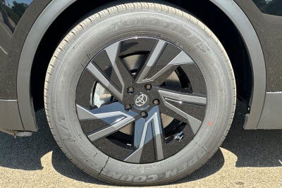 2026 Toyota C-HR SE