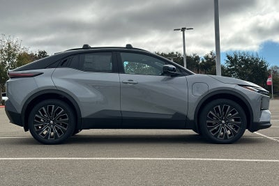 2027 Toyota C-HR XSE