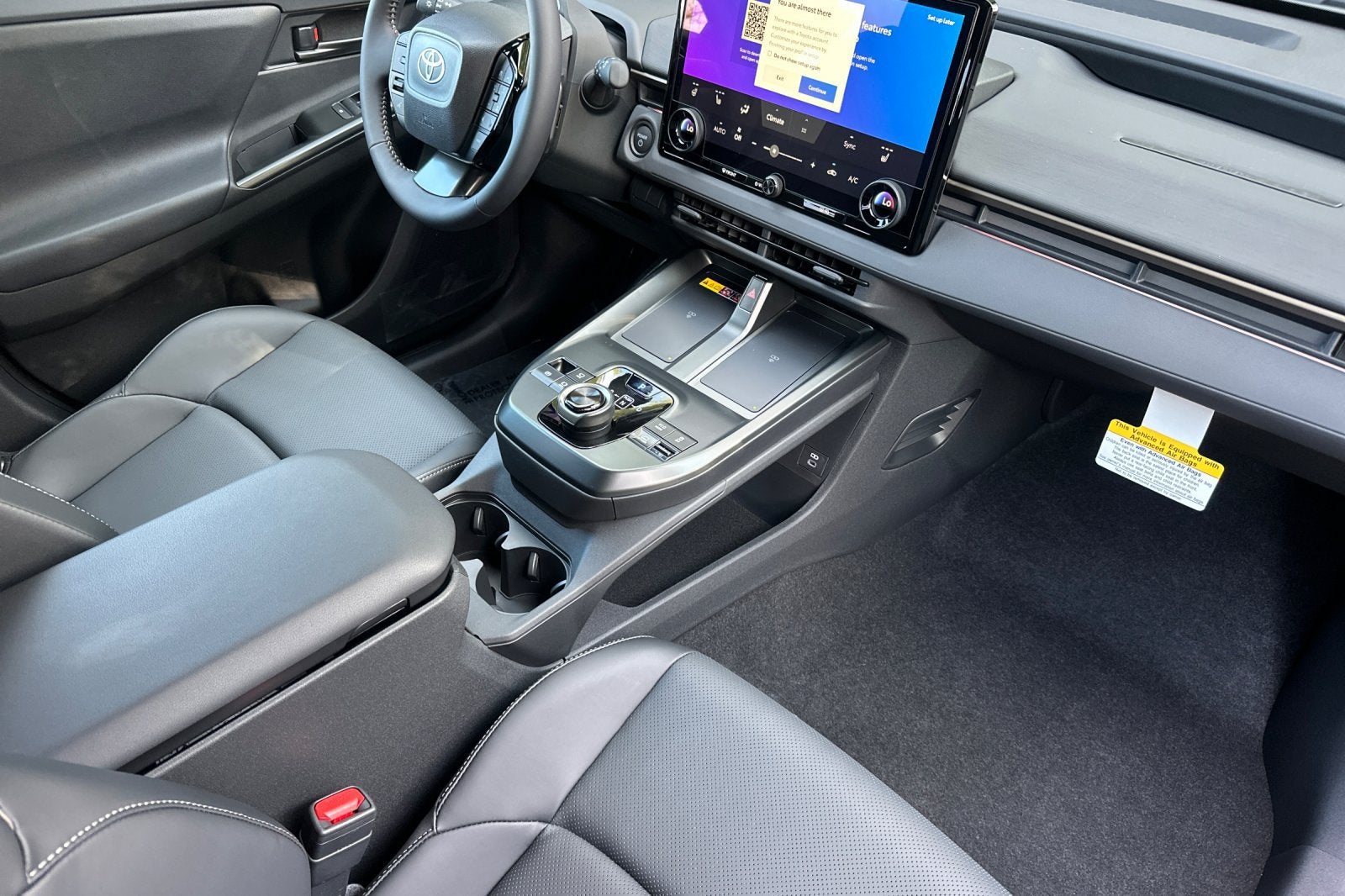 2027 Toyota bZ Woodland AWD (Natl)