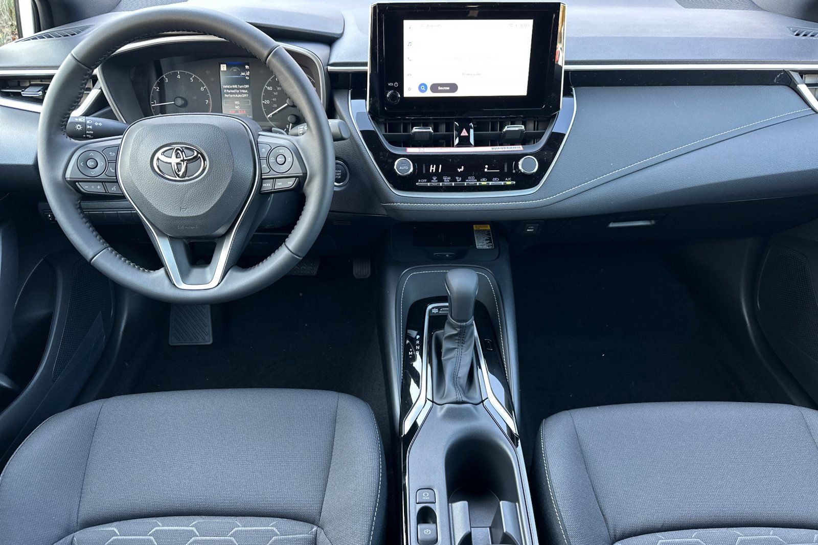 2026 Toyota Corolla Hatchback SE