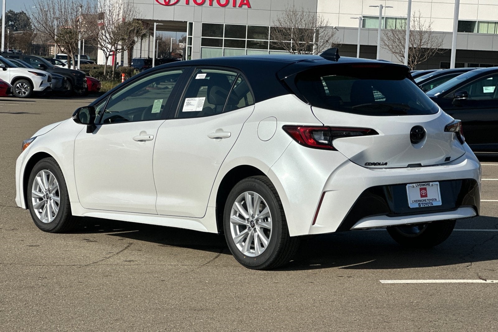 2026 Toyota Corolla Hatchback SE