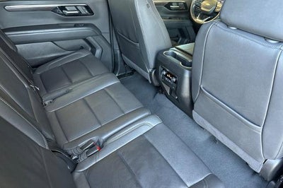 2025 Chevrolet Suburban LT