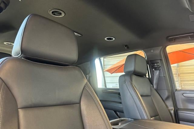 2025 Chevrolet Suburban LT