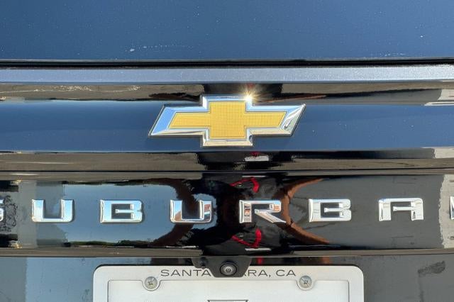 2025 Chevrolet Suburban LT