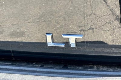 2025 Chevrolet Suburban LT