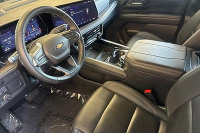 2025 Chevrolet Suburban LT