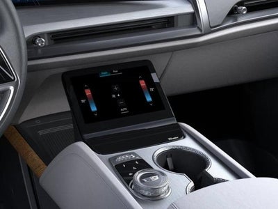 2027 Cadillac VISTIQ Luxury