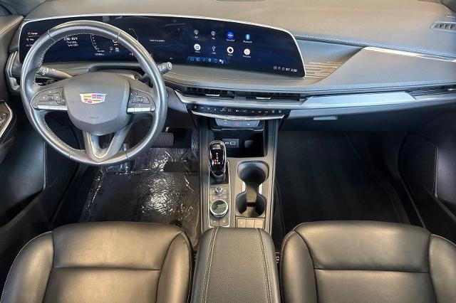 2025 Cadillac XT4 Premium Luxury