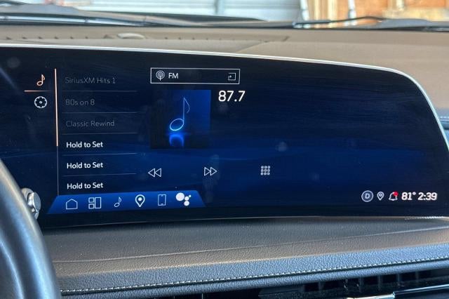 2025 Cadillac XT4 Premium Luxury