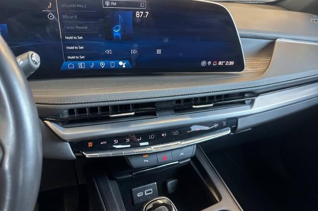 2025 Cadillac XT4 Premium Luxury