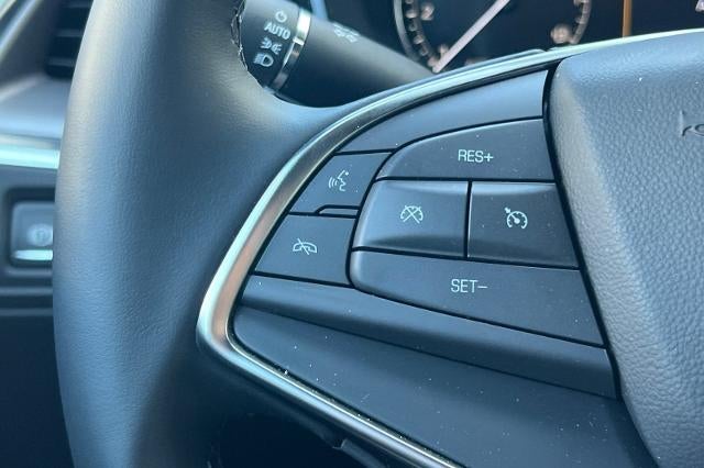 2025 Cadillac XT5 Luxury